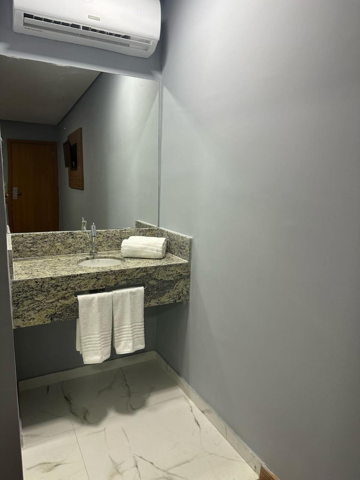 Hotel Premier 벨루오리존치 외부 사진